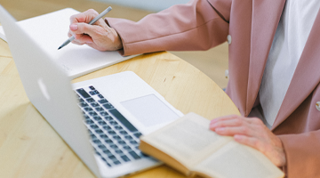 Imagem que representa documentos que fazem referência ao Programa de Conscientização em SI.