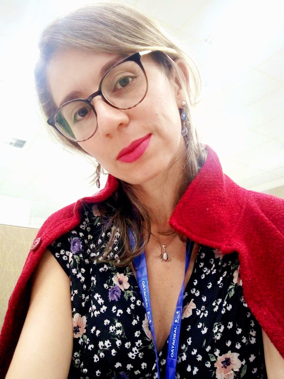 Dr. Fabrícia Gomes de Lucena