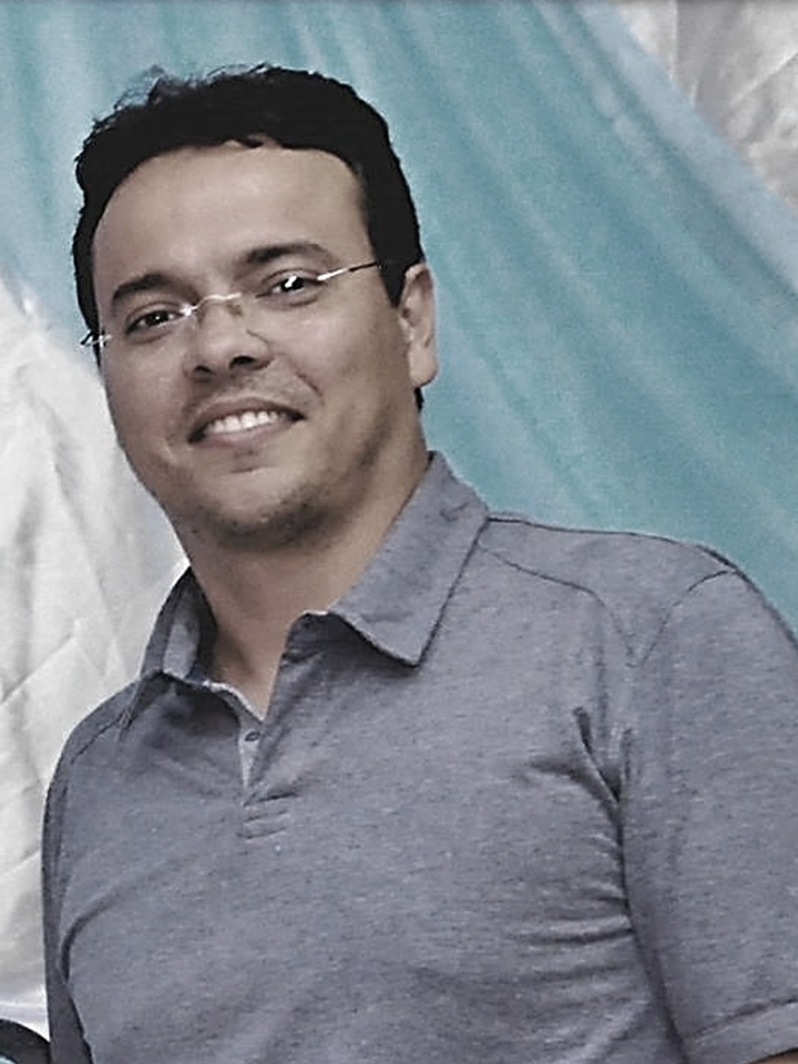 Dr. Clélio Cristiano dos Santos